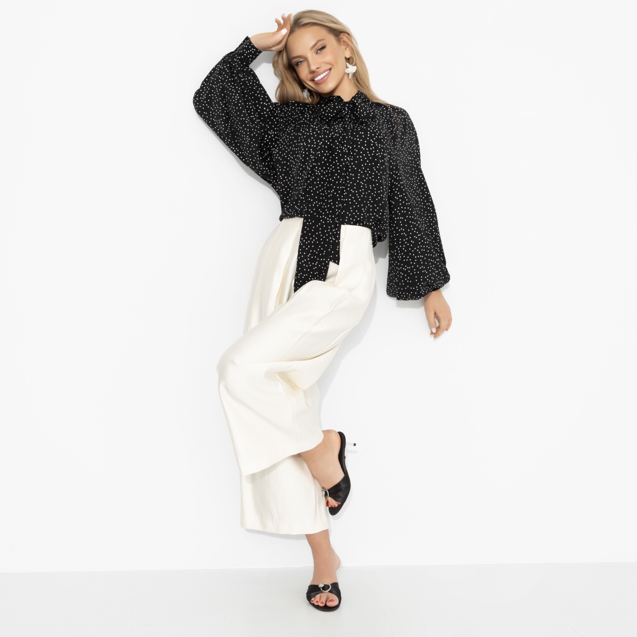 Блуза Привлекаю удачу (модная). Состав: 95% полиэстер, 5% эластан