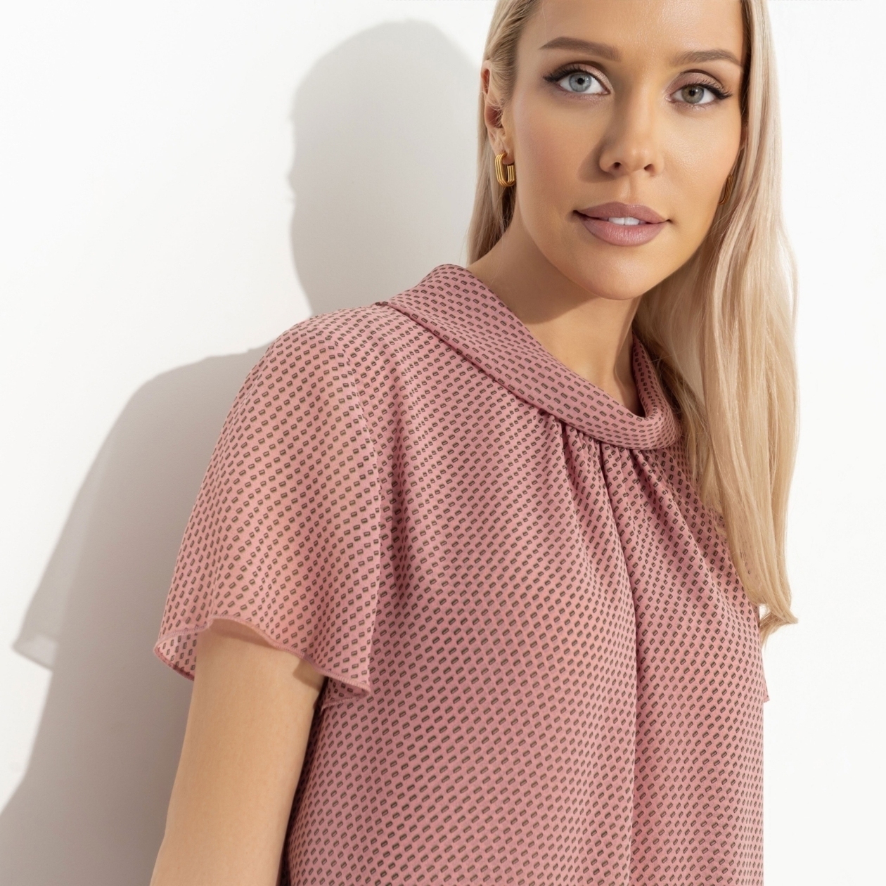 Платье Мечтательная (розовый). Состав: 100% полиэстер