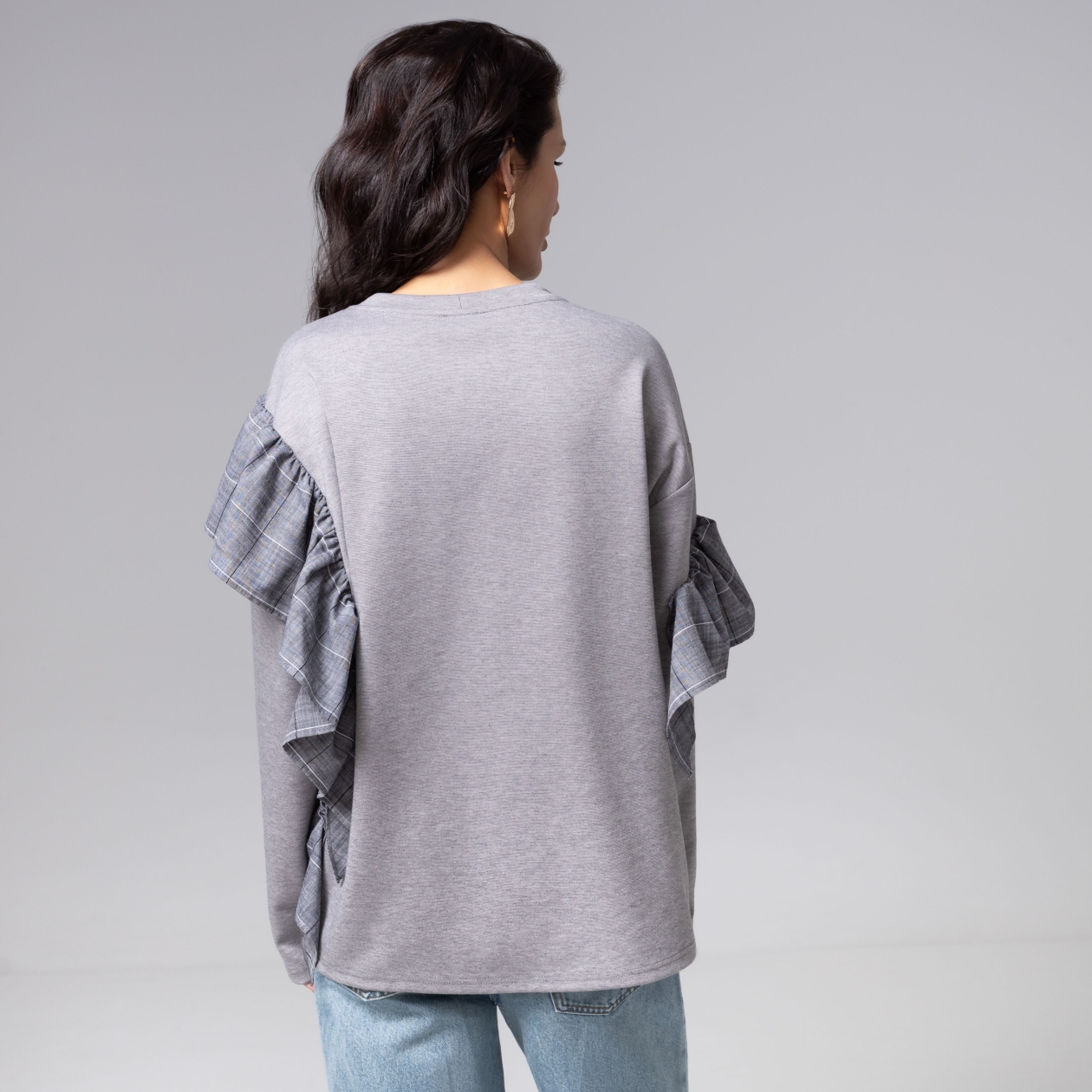 Лонгслив Гардеробная магия. Состав: 65% п/э, 30% вискоза, 5% спандекс