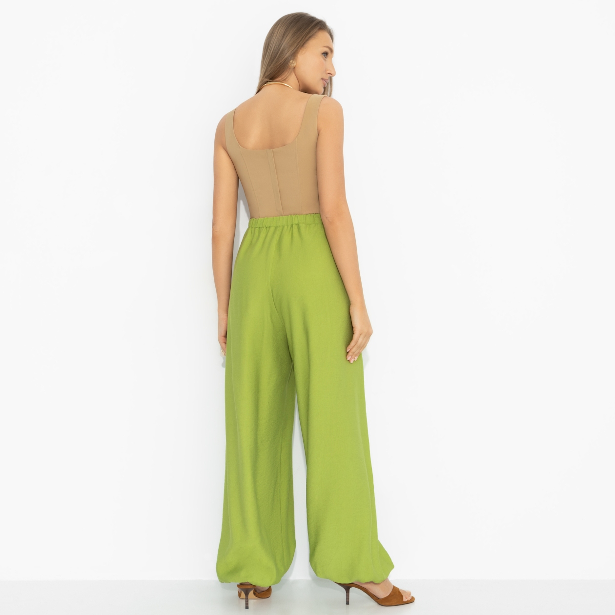 Брюки Стой, смотри. Состав: 80% вискоза, 20% нейлон