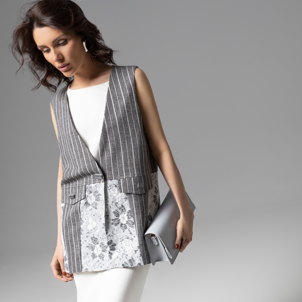 Искусство переговоров (grey). Состав: 65% полиэстер, 30% вискоза, 5% спандекс