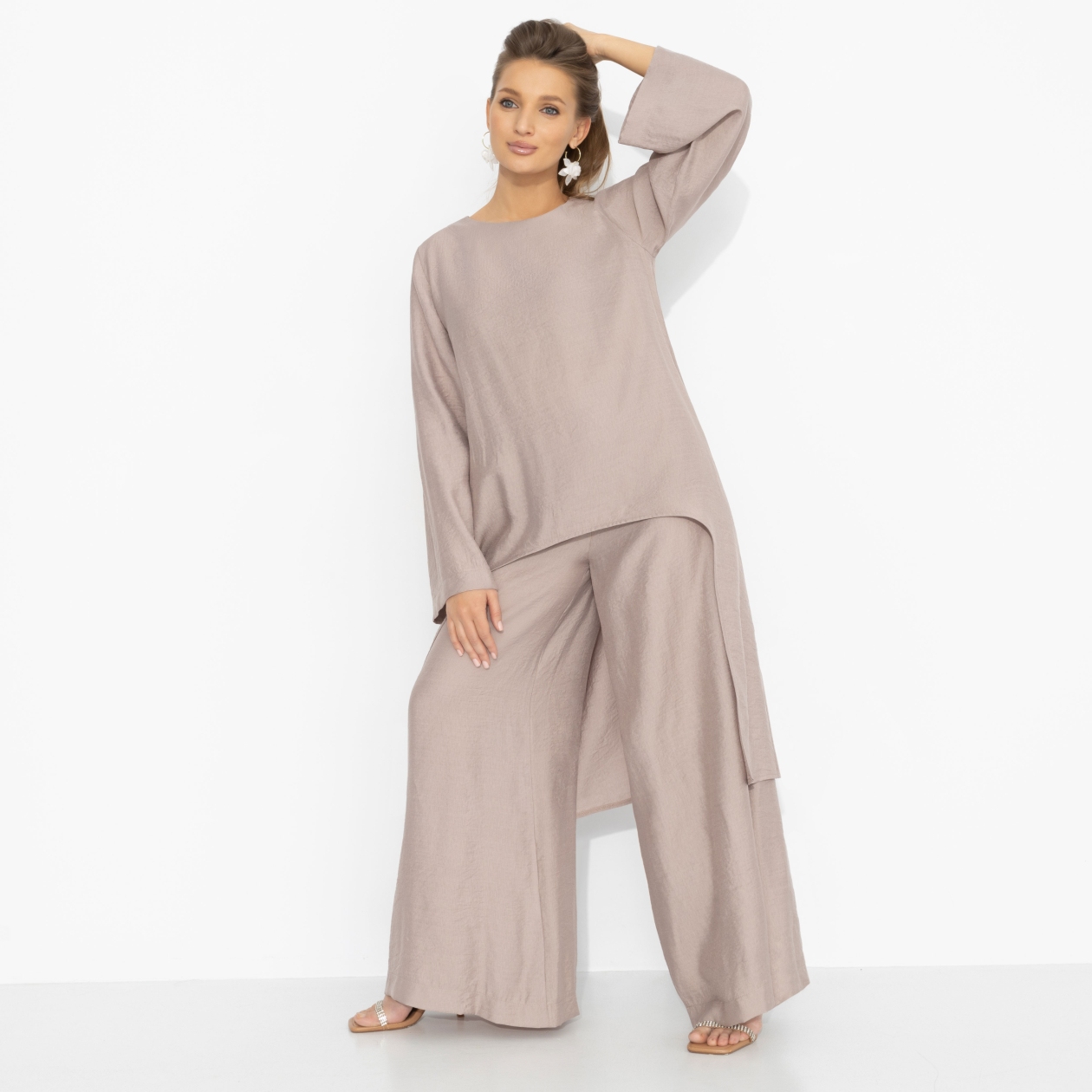 Брюки Красиво жить (серебристо-розовые). Состав: 75% вискоза, 25% нейлон