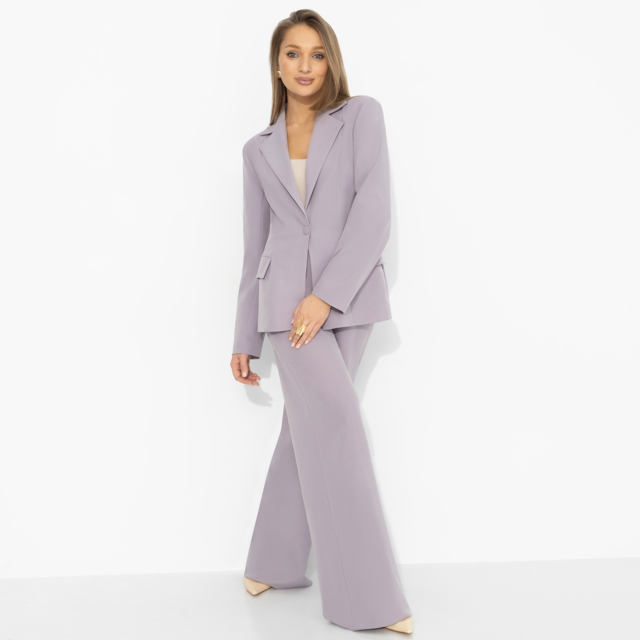 В правильном свете. Состав: 95% полиэстер, 5% эластан