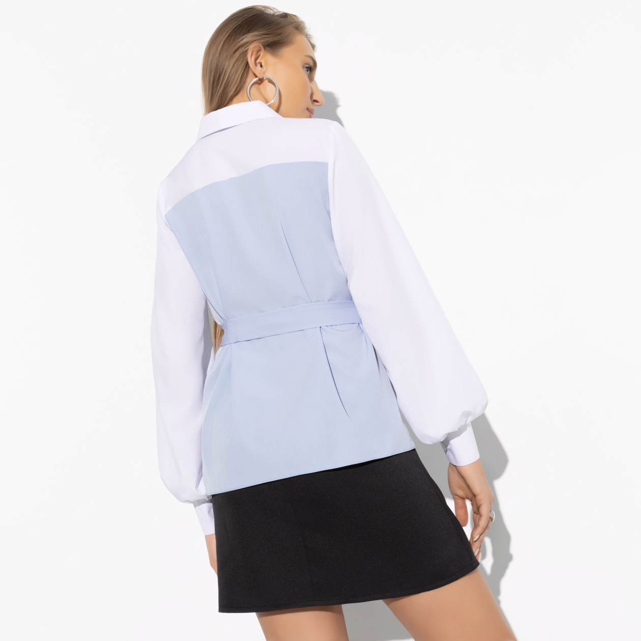 Блуза С высоты очарования (с поясом). Состав: 95% п/э, 5% эластан