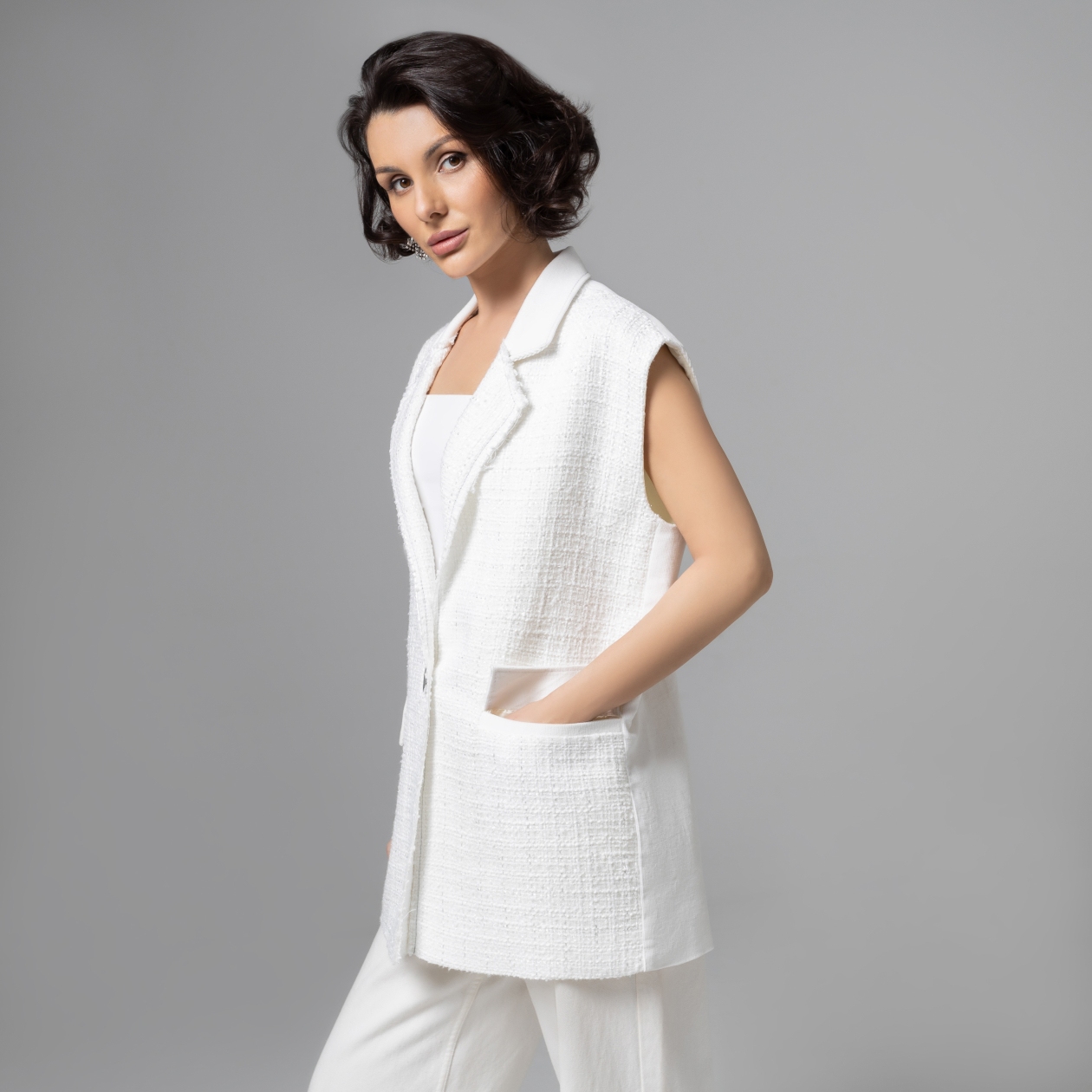 Карьерный взлет (античный белый) . Состав: 65% п/э, 35% вискоза