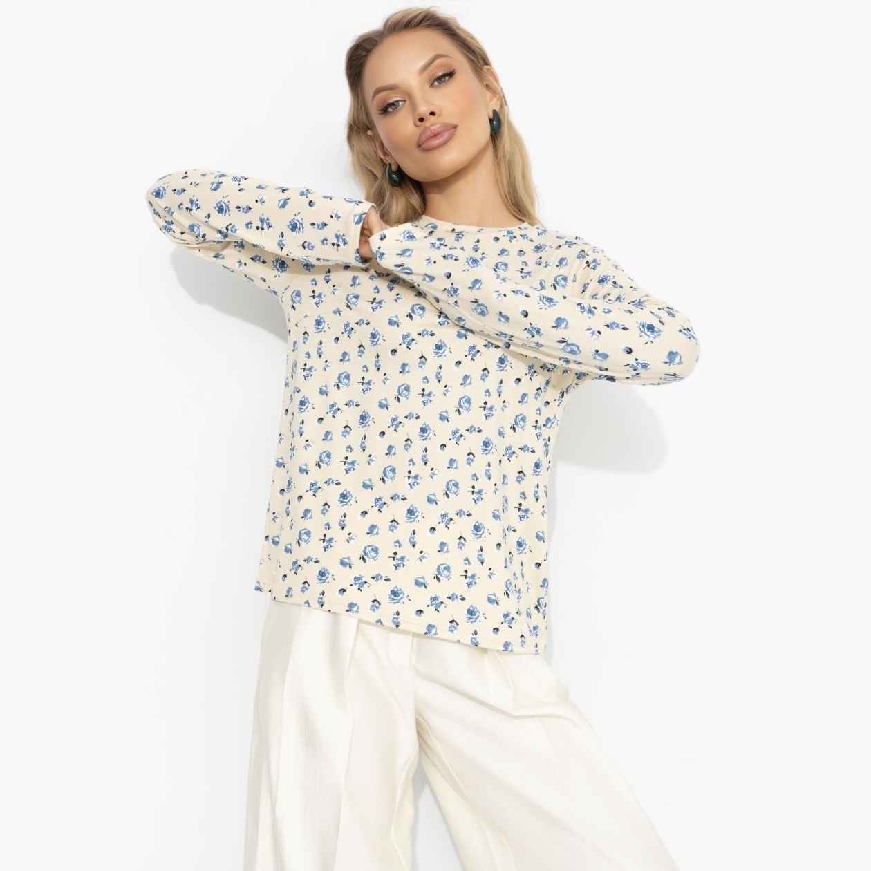 Лонгслив Личный стандарт (романтика). Состав: 65% вискоза, 30% полиэстер, 5% эластан