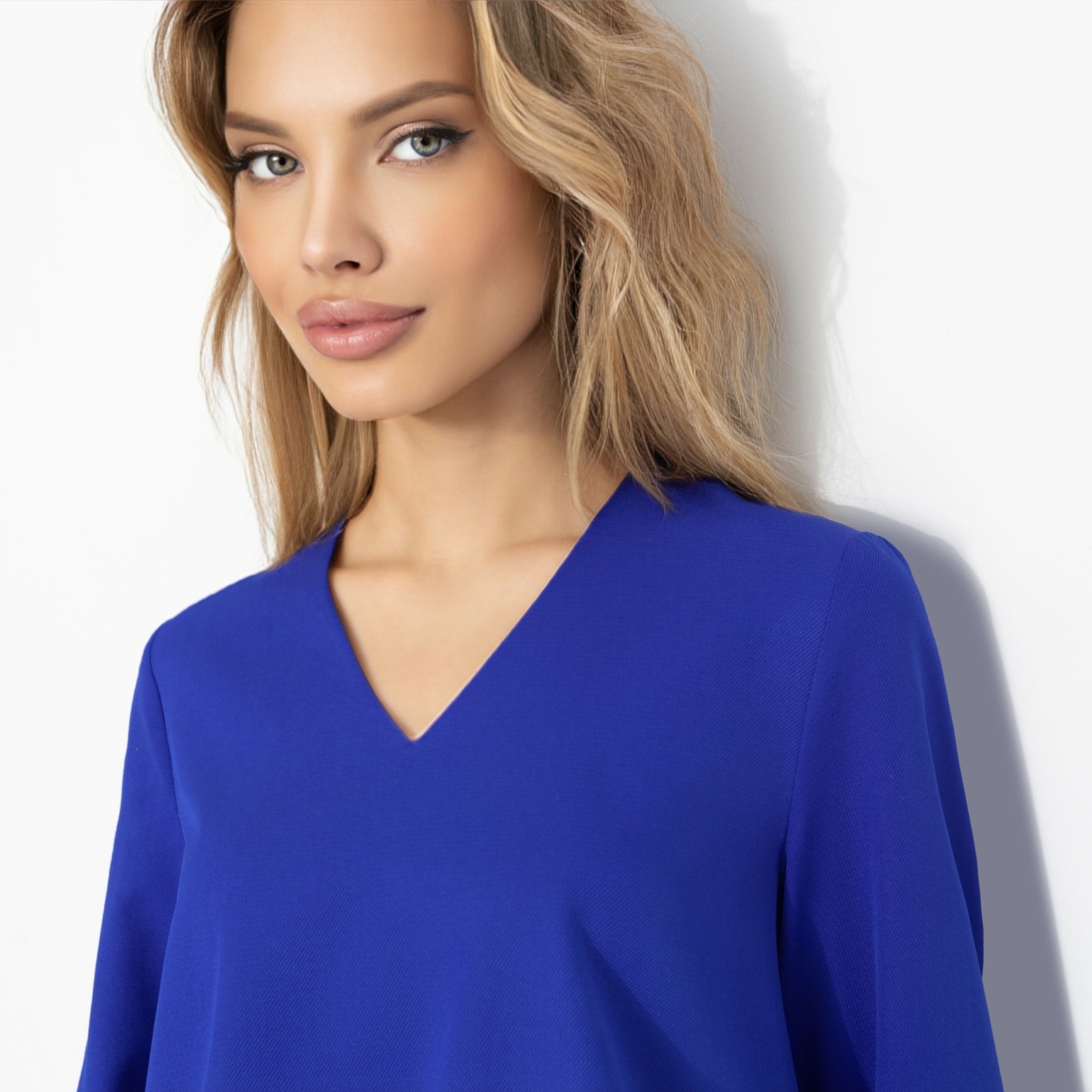 Блуза В зоне внимания. Состав: 95% п/э, 5% эластан