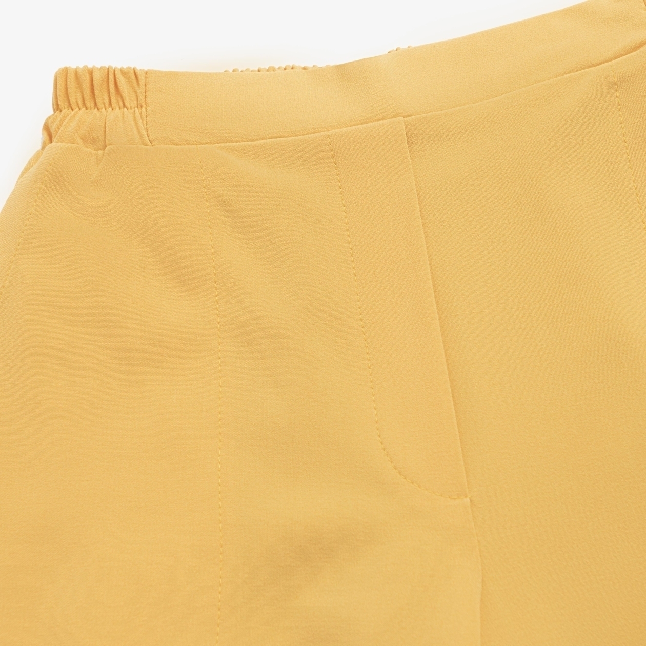 Брючный костюм На шаг впереди моды (яркий). Состав: 50% вискоза, 45% п/э, 5% спандекс