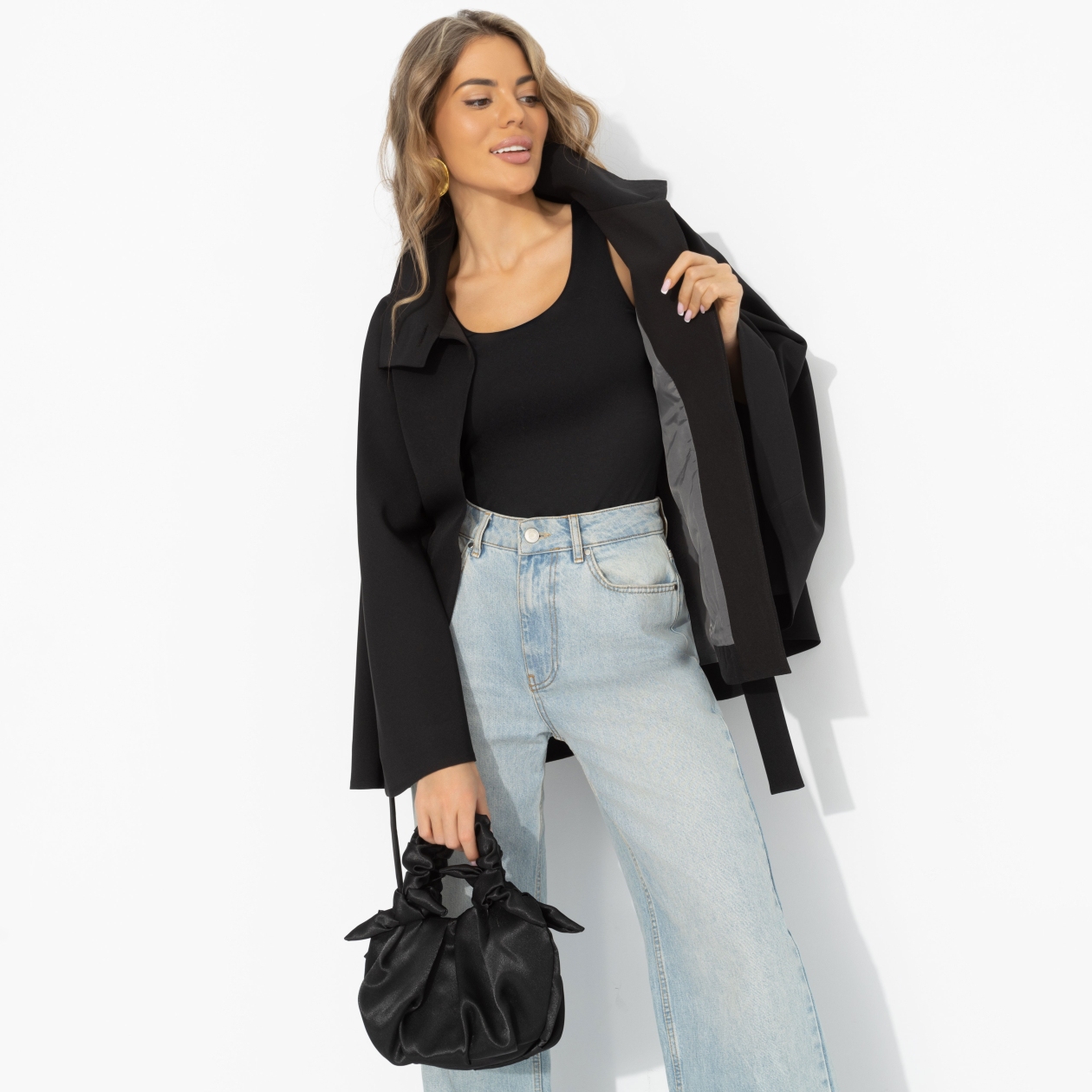 Дикое притяжение (с поясом). Состав: 95% п/э, 5% эластан