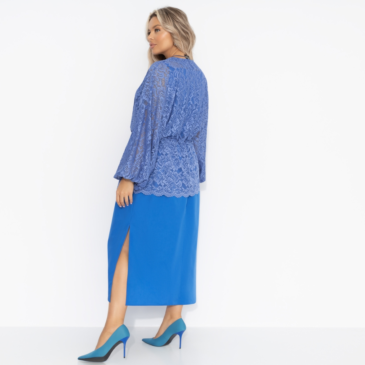 Двойка Цвет нежности (blue, 2 в 1). Состав: 65% п/э, 30% вискоза, 5% эластан