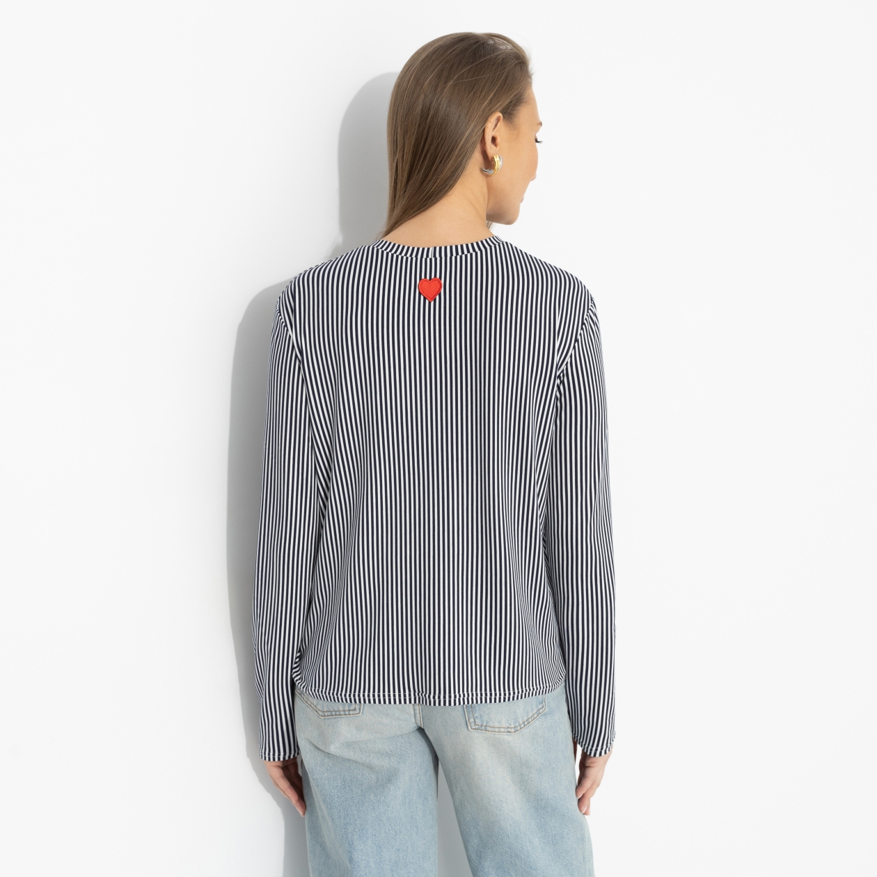 Лонгслив Личный стандарт. Состав: 65% вискоза, 30% полиэстер, 5% эластан