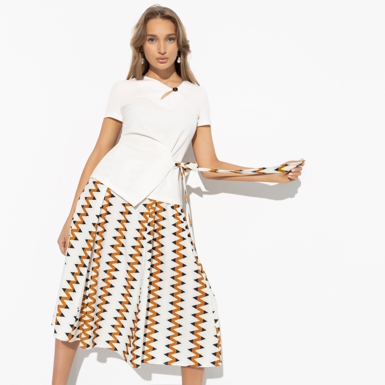 Костюм с юбкой Больше чем стиль (2 в 1, paris). Состав: 75% полиэстер, 20% вискоза, 5% спандекс