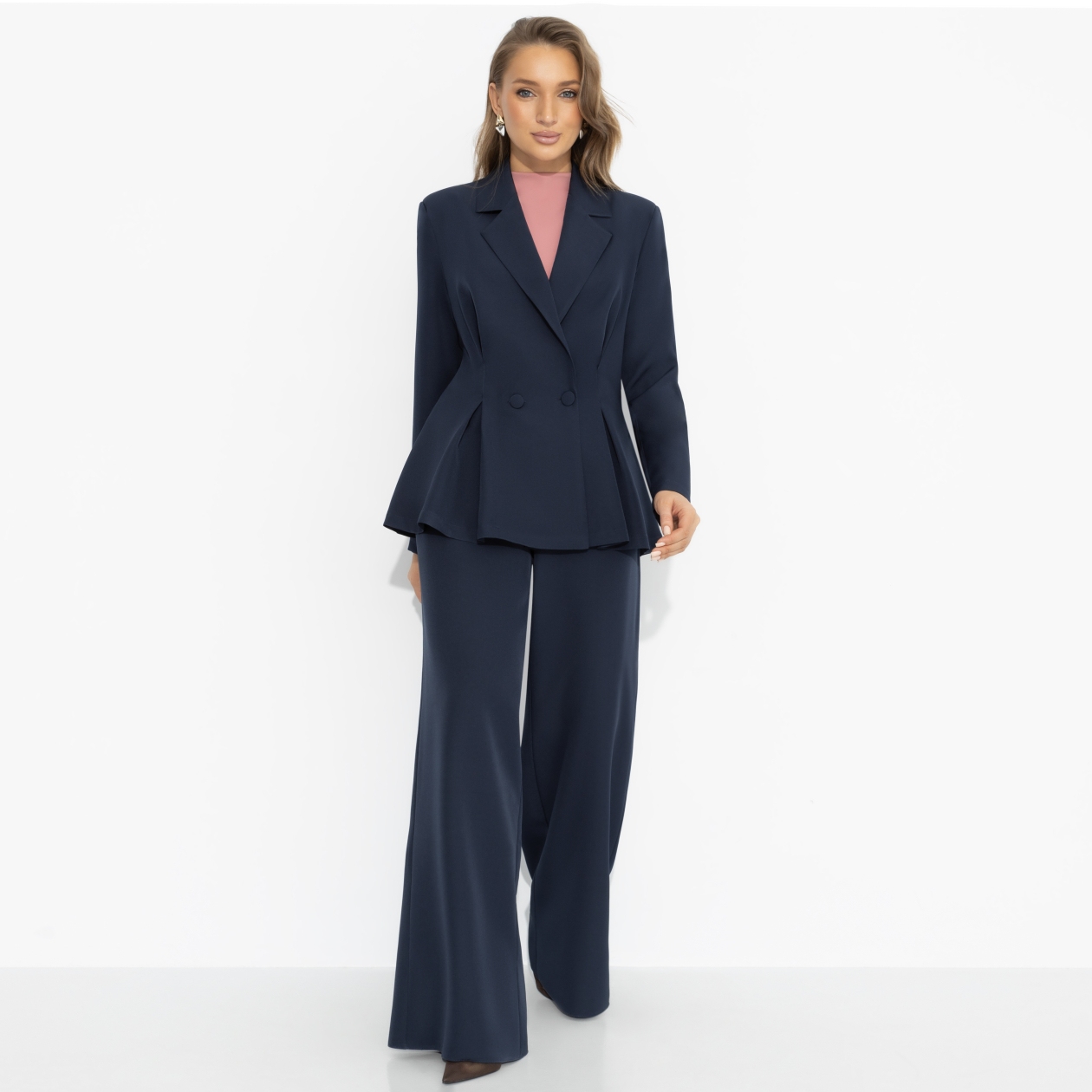 Брючный костюм Стильный коллектив (ночное небо). Состав: 95% полиэстер, 5% эластан