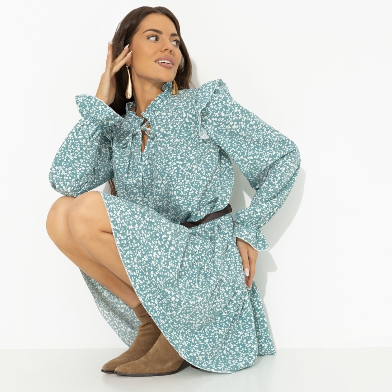 Платье Тонкий комплимент (bright). Состав: 65% полиэстер, 30% вискоза, 5% эластан