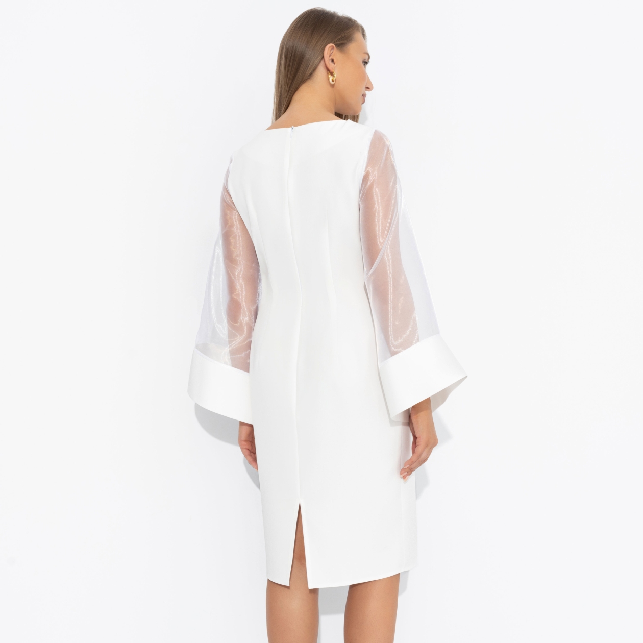 Платье-футляр Любовь и платье. Состав: 95% п/э, 5% эластан