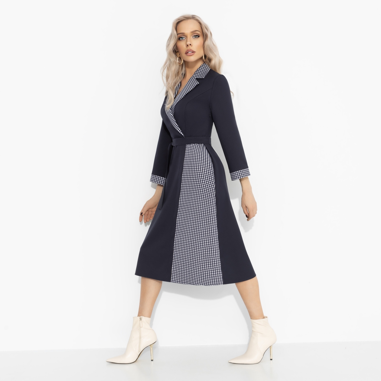 Платье Образ вне закона. Состав: 95% п/э, 5% эластан