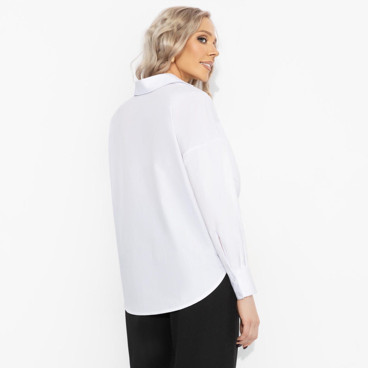 На моих условиях (белая). Состав: 90% хлопок, 10% полиэстер