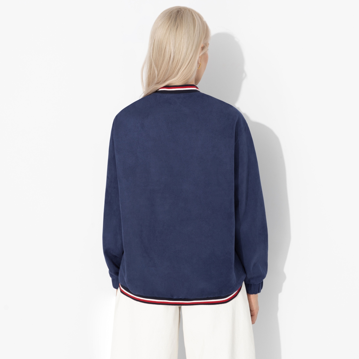 Бомбер Любуйся мной (темно-синий). Состав: 92% полиэстер, 8% спандекс