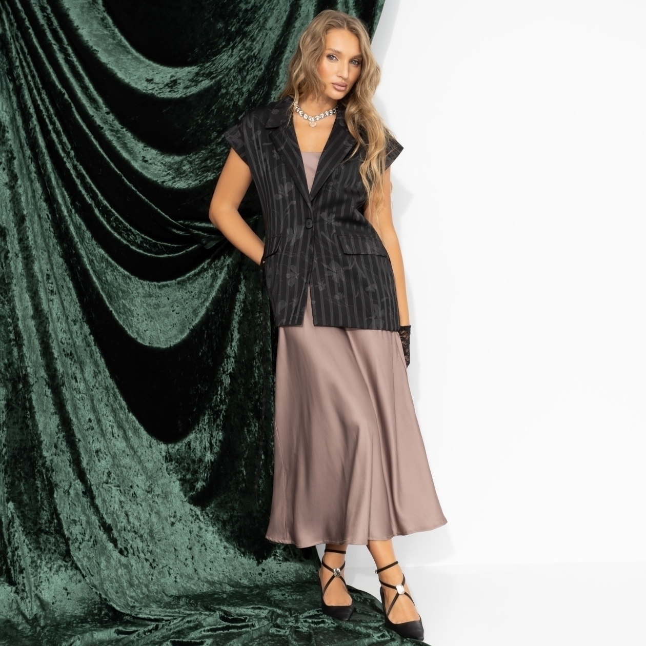 Слишком модно (неповторимый). Состав: 100% п/э