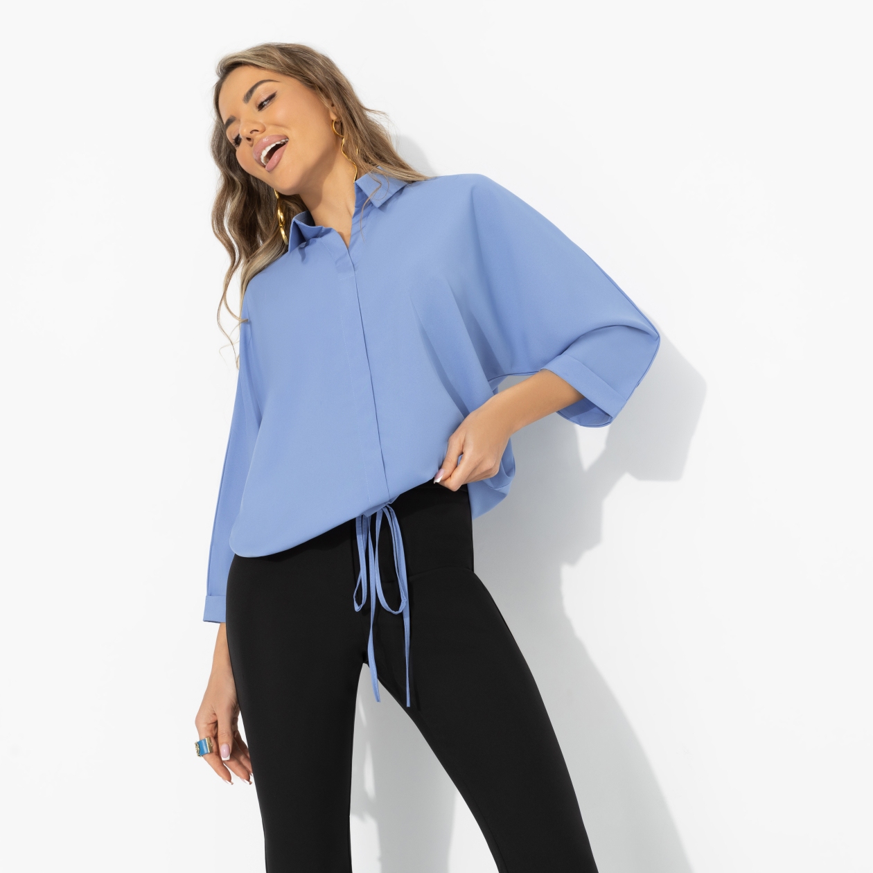 Блуза Твой личный тренд (голубая). Состав: 95% полиэстер, 5% эластан