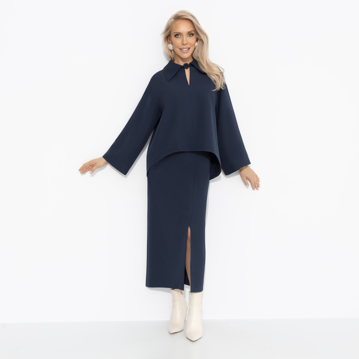 
Комплект с юбкой со съемной розой, Легкость эмоций (2 в 1, статус)