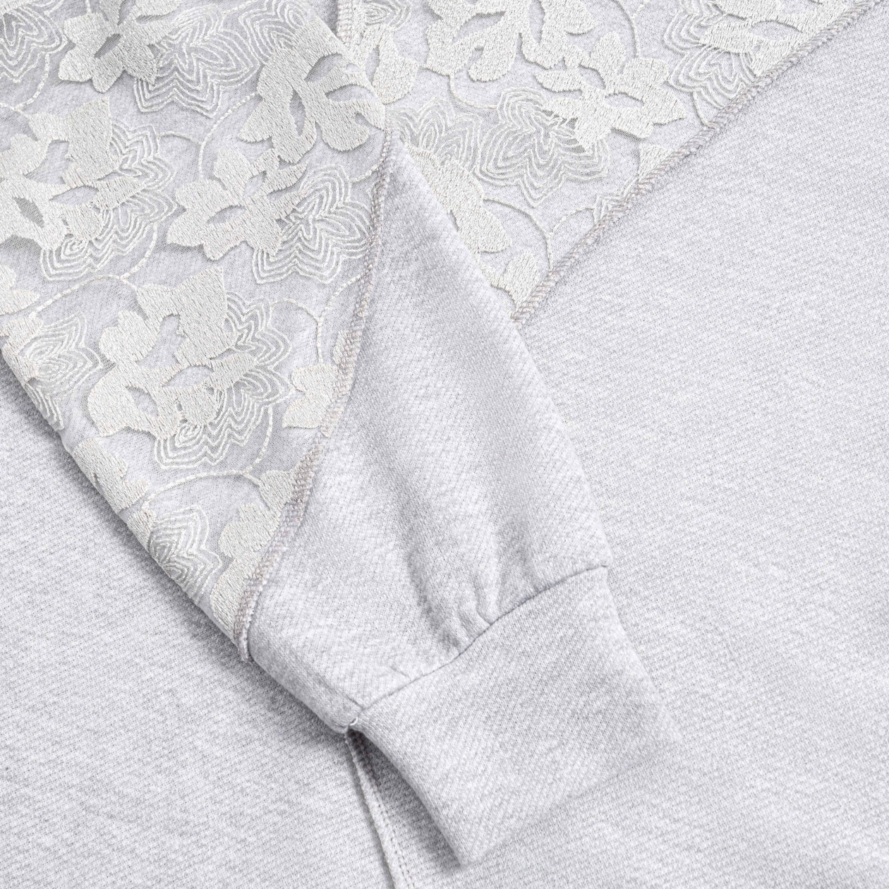 Границы нежности (серый). Состав: 50% хлопок, 45% п/э, 4% спандекс, 1% метал. нить