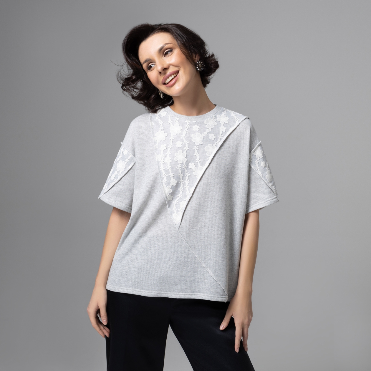 Футболка Рискованный тренд. Состав: 50% хлопок, 45% п/э, 5% спандекс