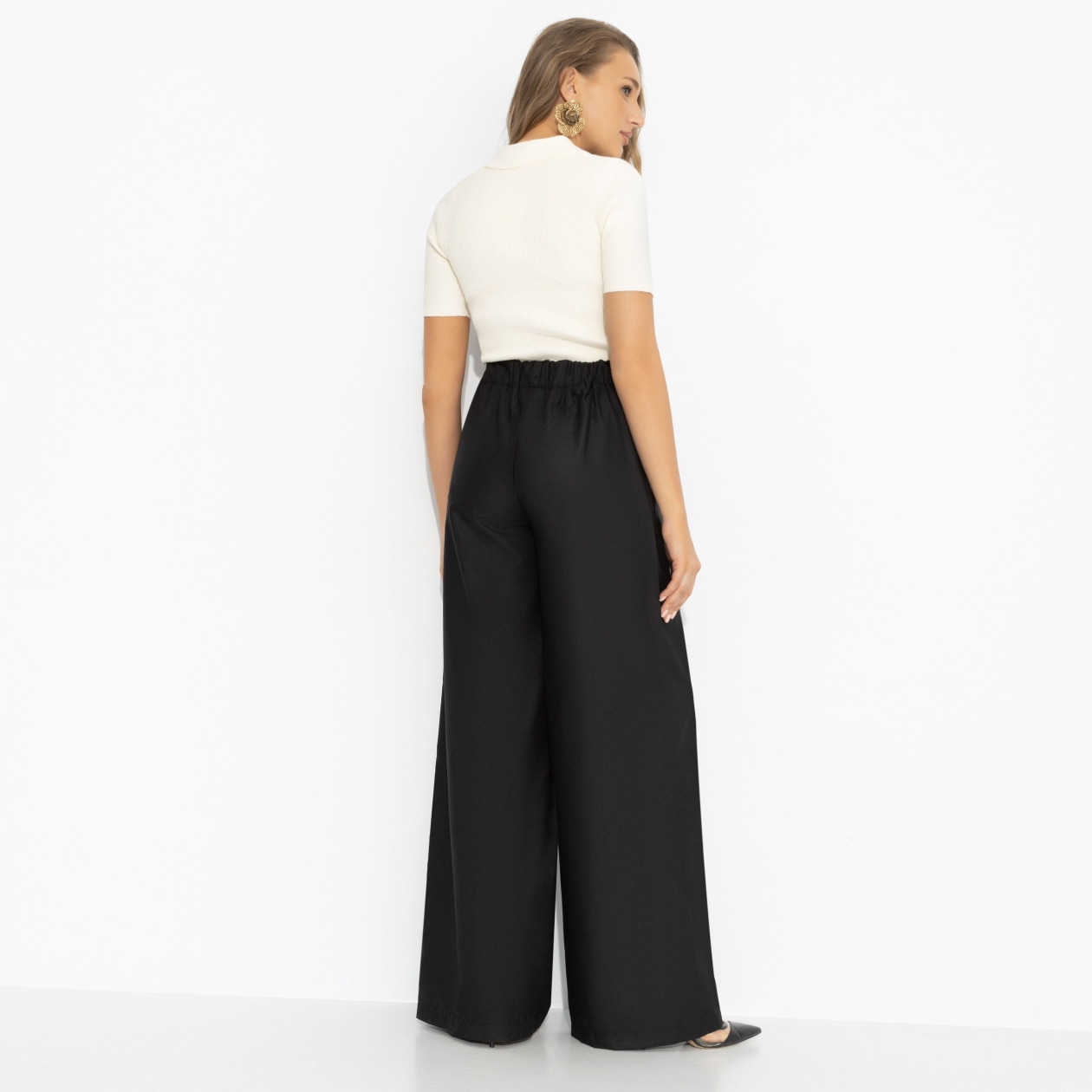 Брюки Минимализм с акцентами (чёрные). Состав: 85% п/э, 15% вискоза