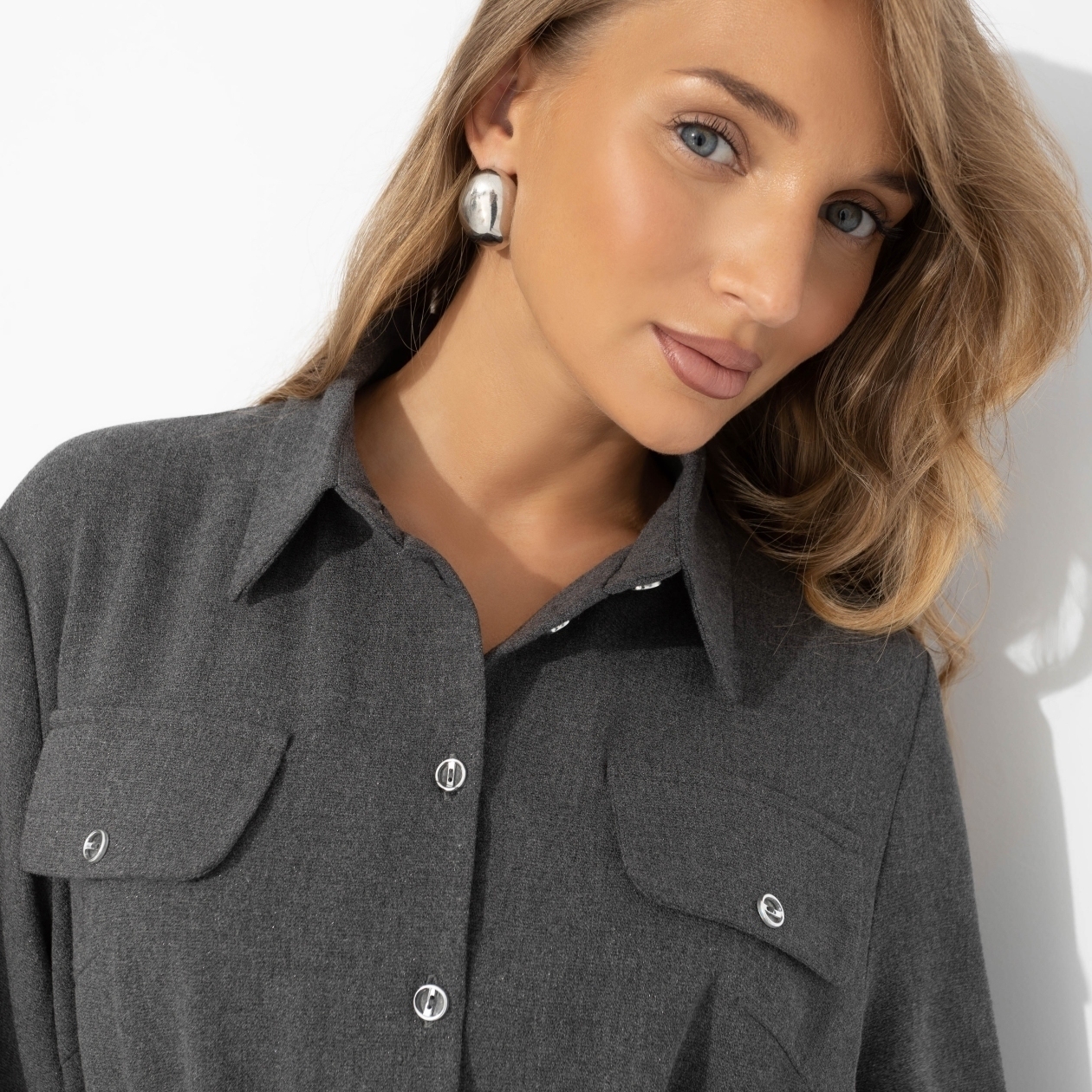 Платье-рубашка Голос из будущего (new). Состав: 65% п/э, 30% вискоза, 5% эластан