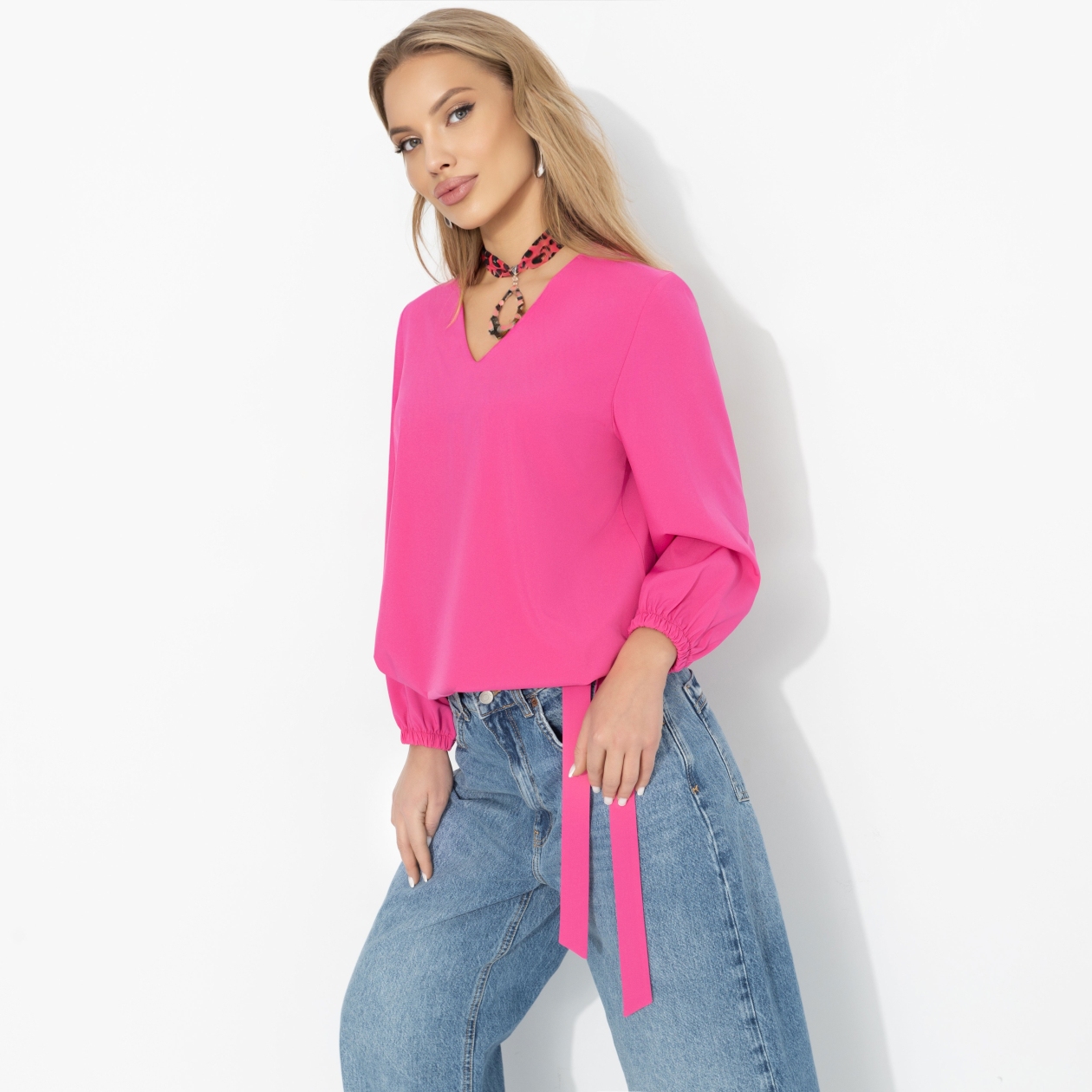 Блуза В зоне внимания (розовый пион). Состав: 95% п/э, 5% эластан