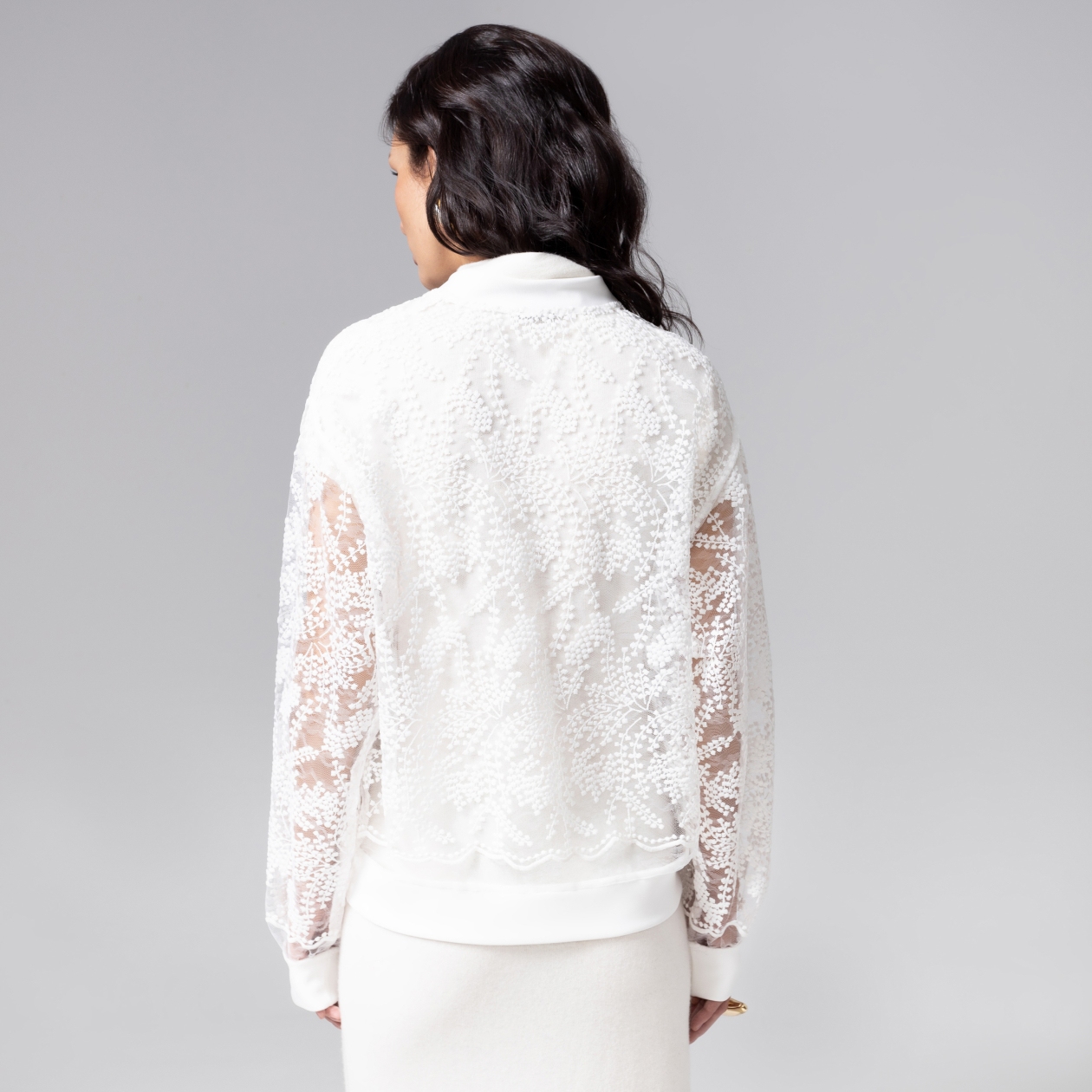 Бомбер Секрет смелости (белоснежный). Состав: 95% полиэстер, 5% спандекс