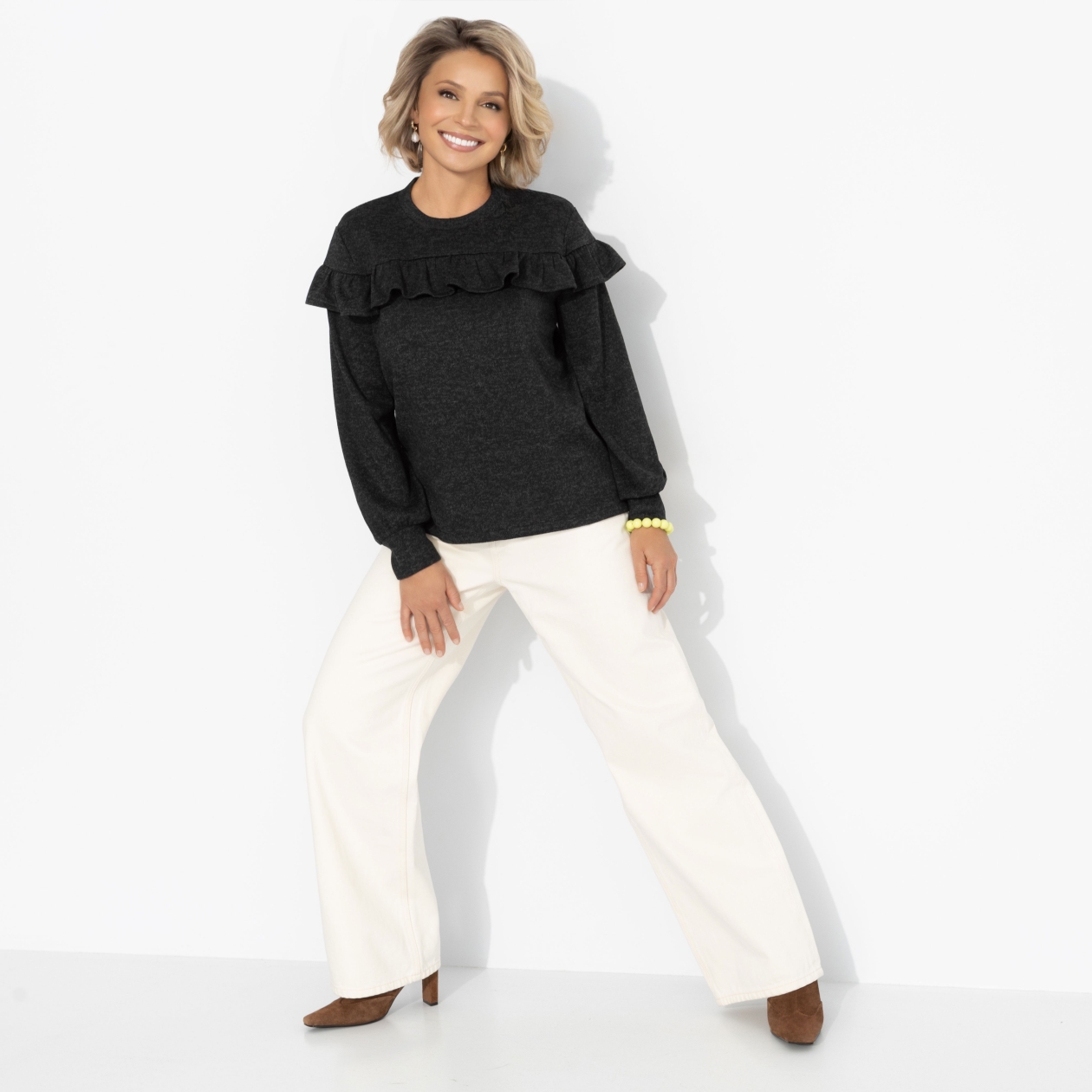 Блуза Стильный рейтинг (чёрная). Состав: 65% п/э, 30% вискоза, 5% эластан