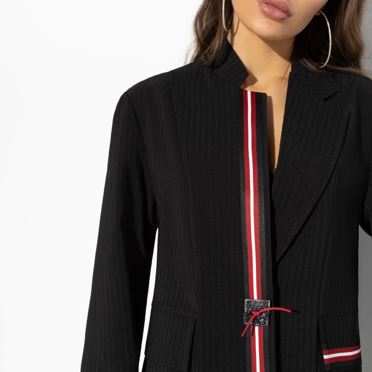 Брючный костюм Модный показ (2 в 1). Состав: 65% п/э, 30% вискоза, 5% спандекс