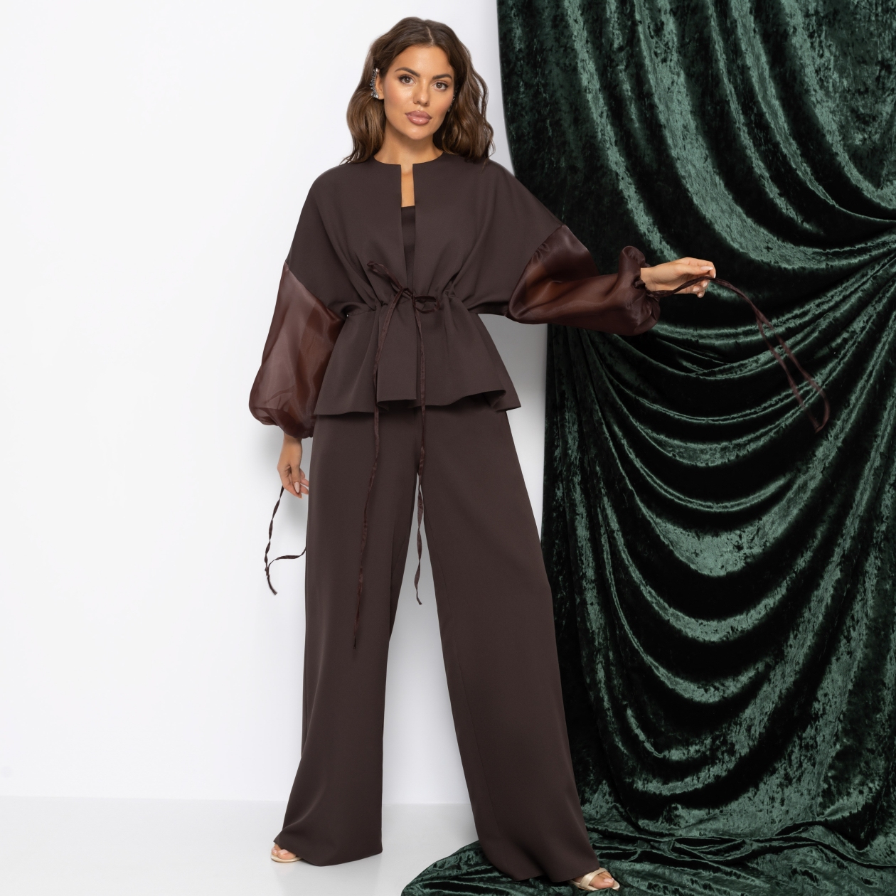 
Брючный костюм для идеальной химии, Серьезная леди (2 в 1, брауни)