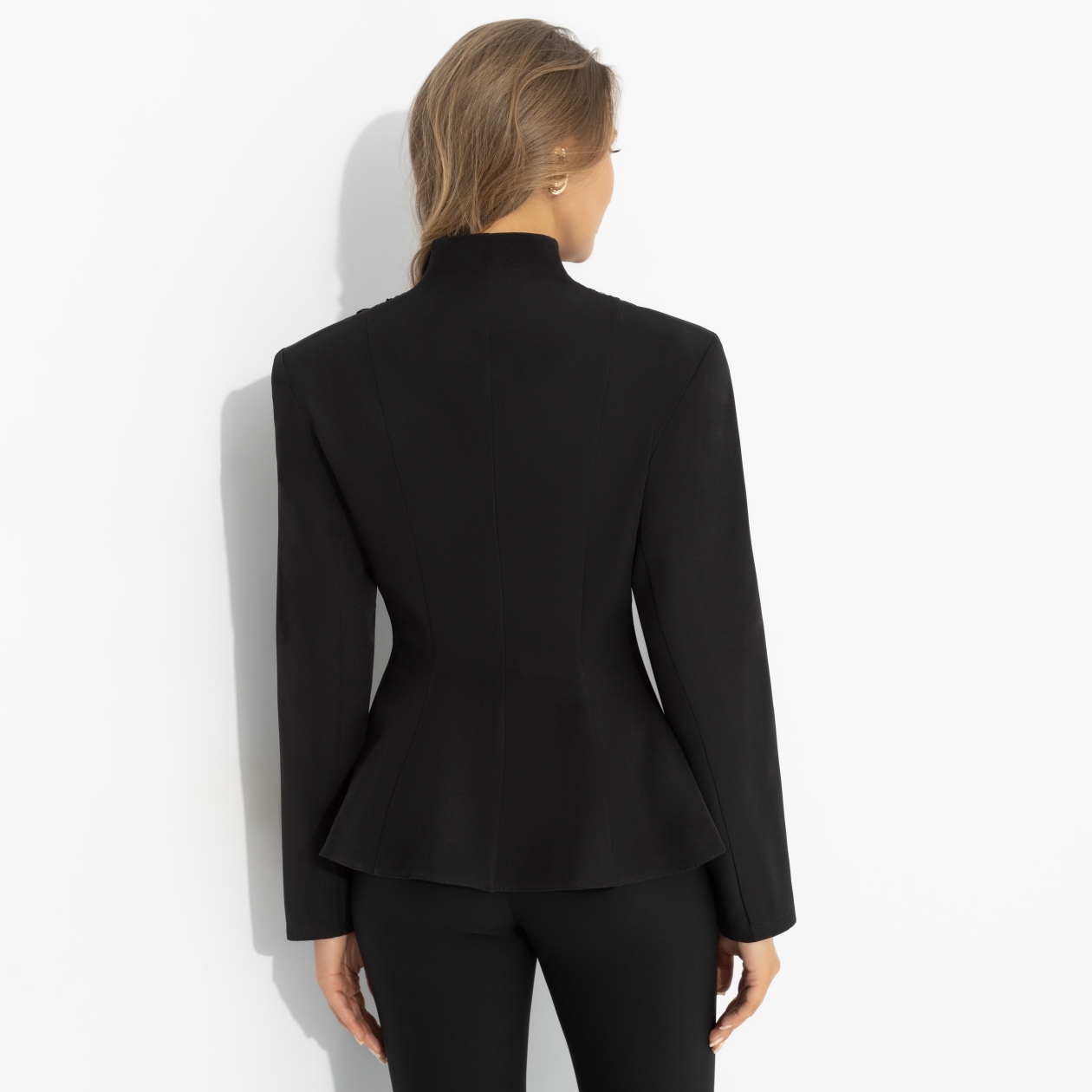 Жакет Красиво быть смелой. Состав: 95% полиэстер, 5% эластан