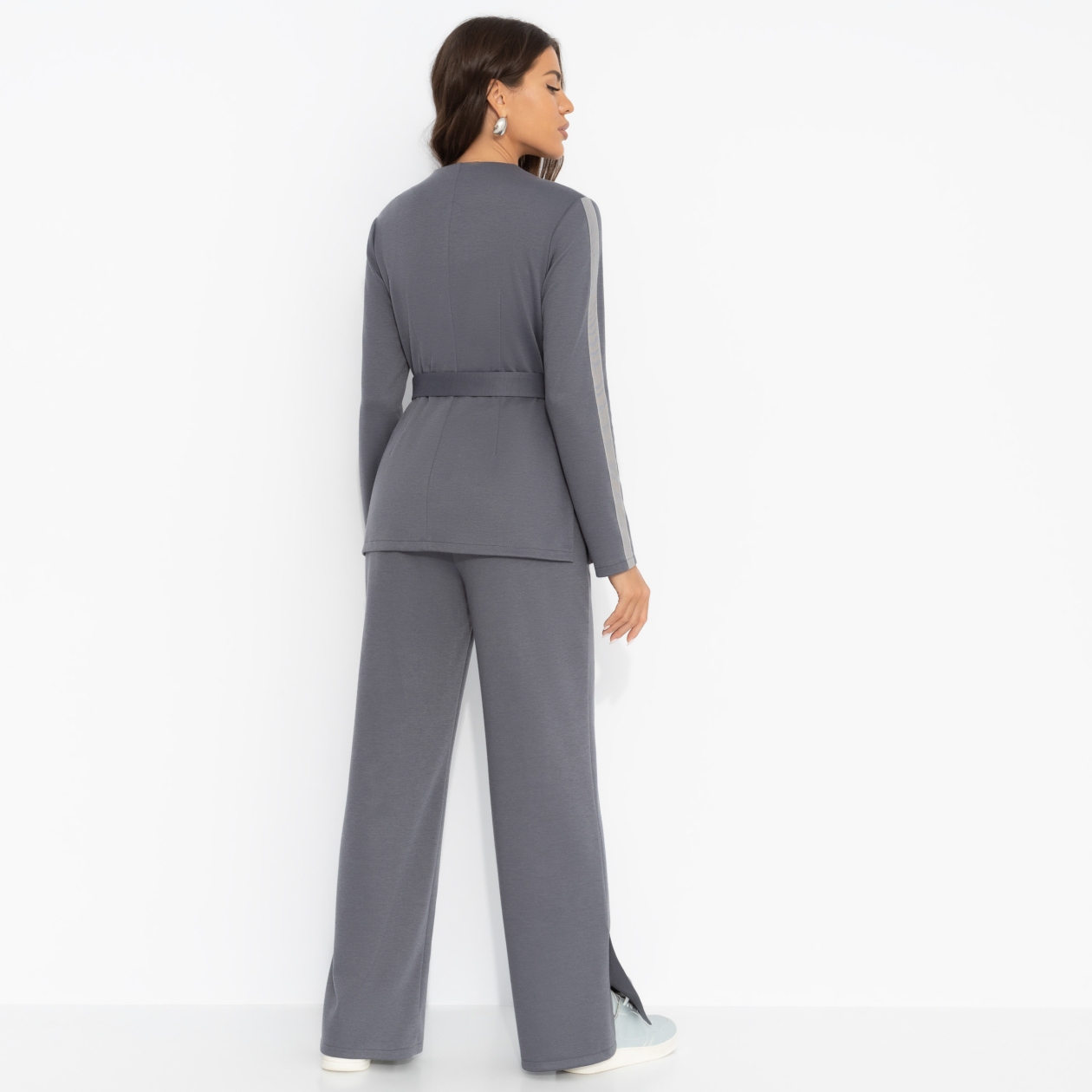 Брючный костюм Личное превосходство (серый, 2 в 1, с поясом). Состав: 65% п/э, 30% вискоза, 5% спандекс