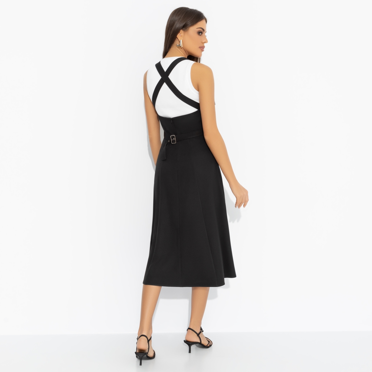 Сарафан Смелее, чем вчера (с поясом). Состав: 95% полиэстер, 5% эластан