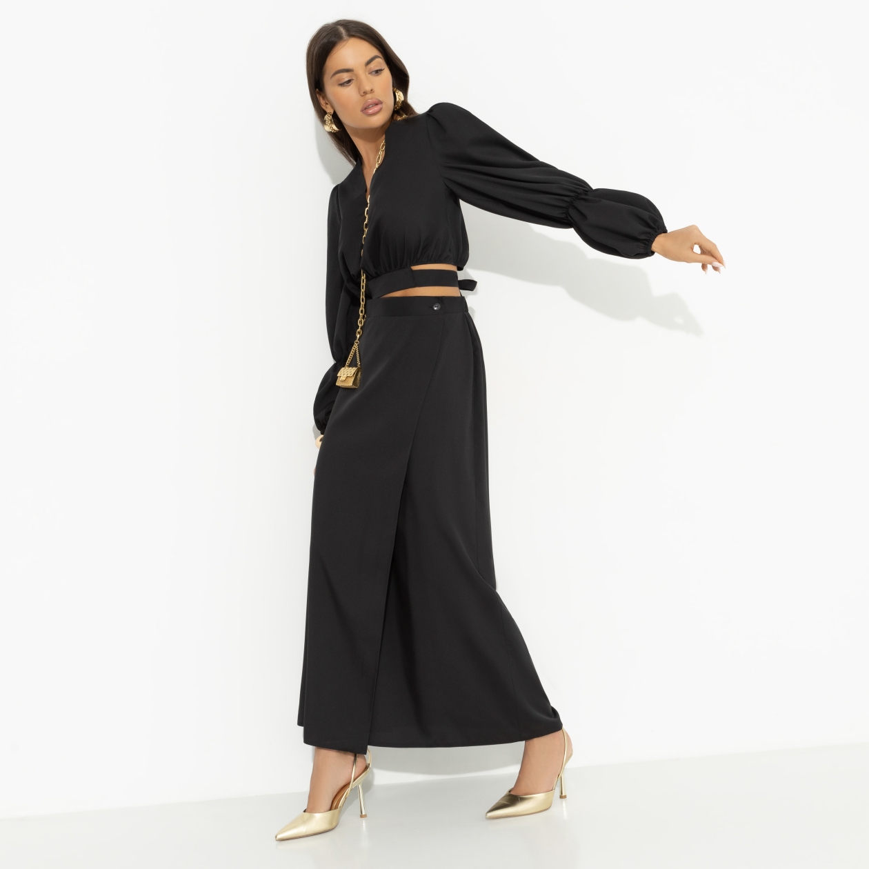 Комплект с юбкой Когда хочешь вау-эффекта. Состав: 95% полиэстер, 5% эластан