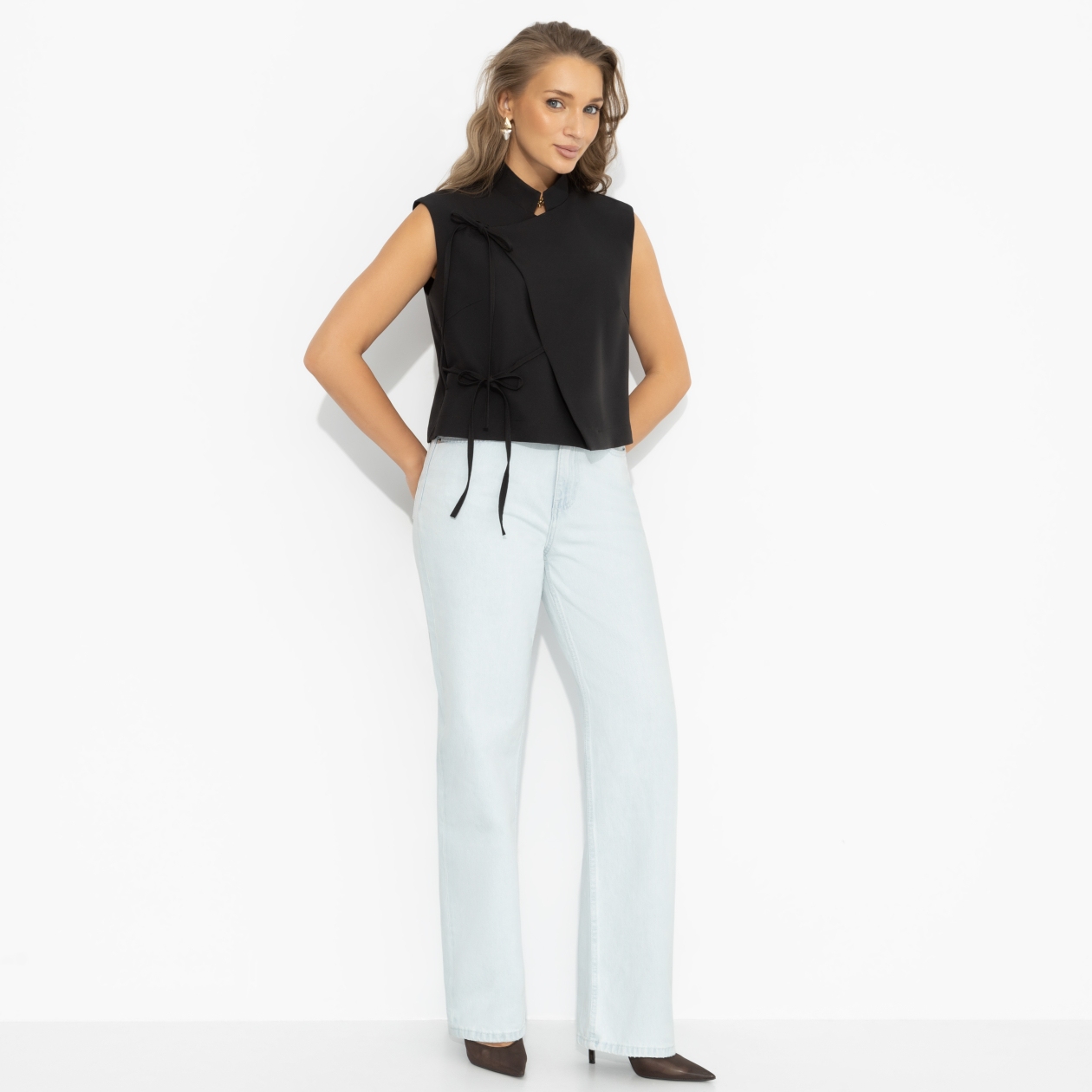 Прямая речь. Состав: 60%  п/э, 37%  вискоза, 3% спандекс