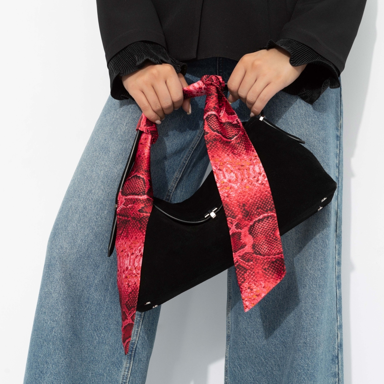 Лента твилли (опасно прекрасная). Состав: 100% п/э