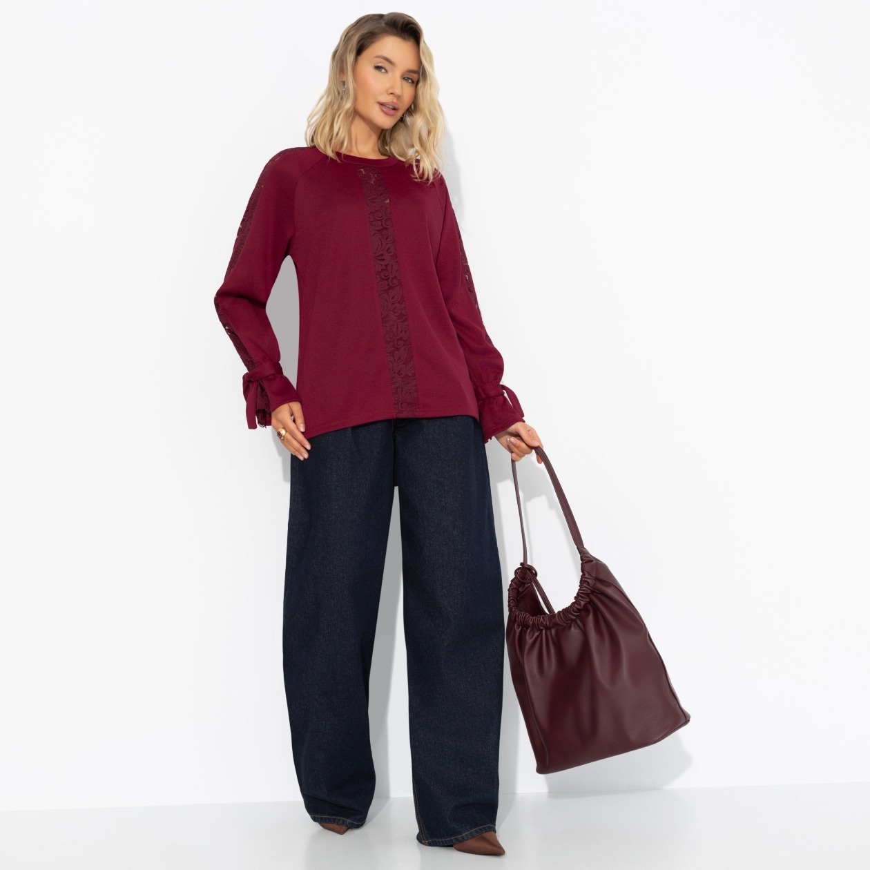 Приз зрительских симпатий (бордовый). Состав: 65% п/э, 30% вискоза, 5% спандекс