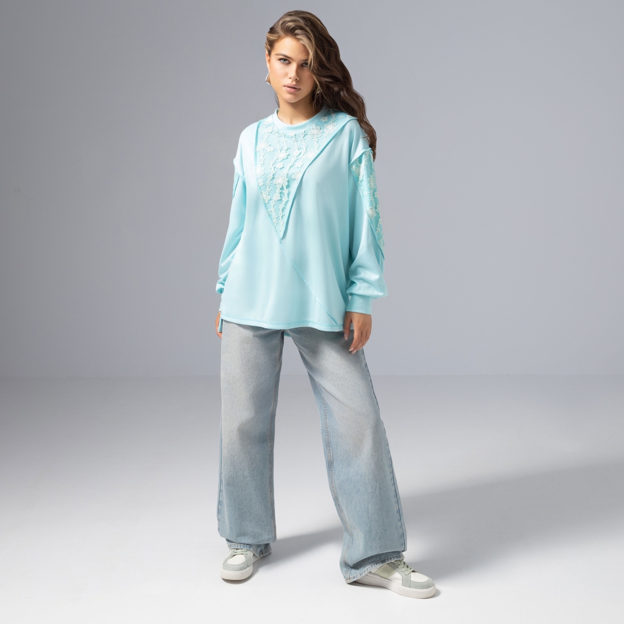 Границы нежности (ветер желаний). Состав: 50% п/э, 30% вискоза, 15% нейлон, 5% спандекс