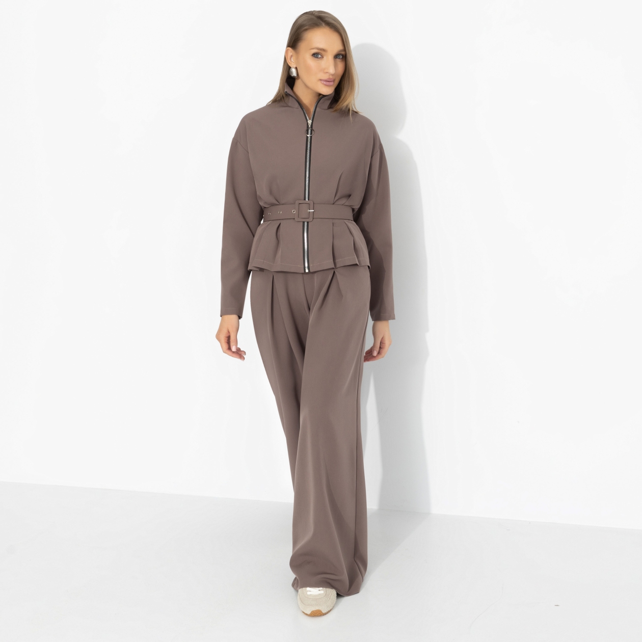 Брючный костюм Так выглядит уверенность (2 в 1, с поясом). Состав: 95% полиэстер, 5% эластан