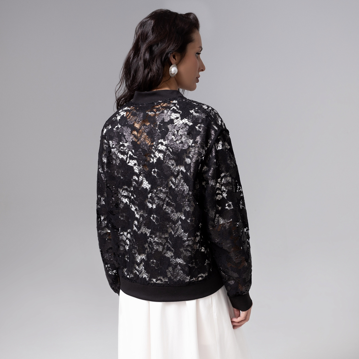 Бомбер Секрет смелости (чёрный). Состав: 65% хлопок, 20% нейлон, 13% вискоза, 2% спандекс