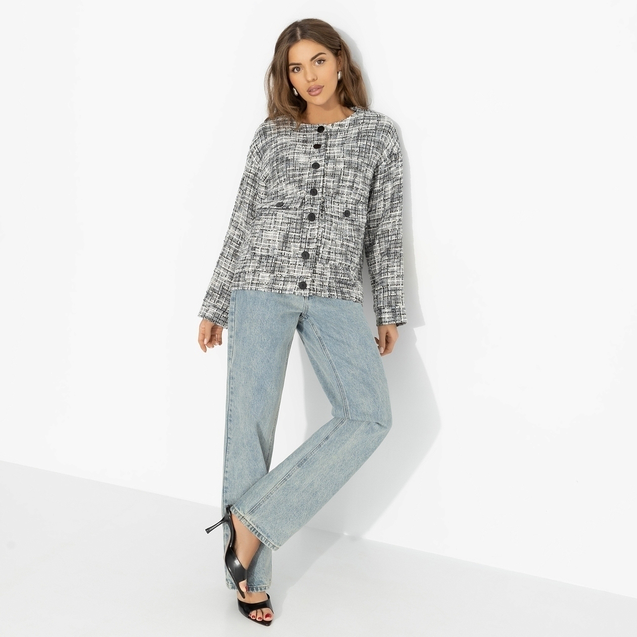 Бомбер Стиль вне времени. Состав: 65% п/э, 30% вискоза, 5% эластан