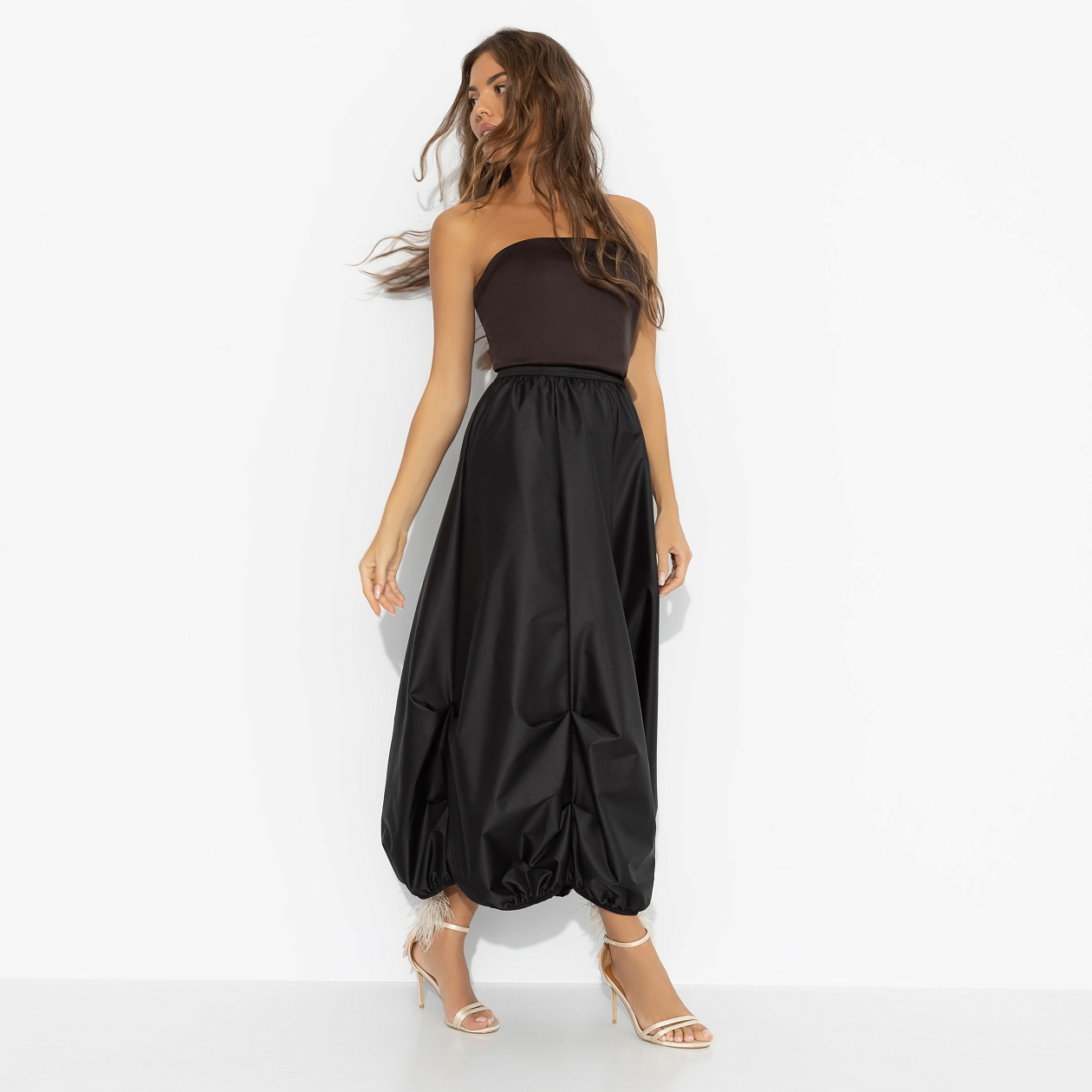 Талия решает (черная). Купить женский Юбка оптом от производителя.