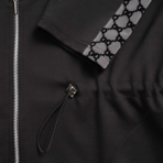 Свобода движений. Состав: 35% п/э, 30% вискоза, 30% нейлон, 5% спандекс