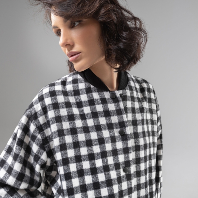 Бомбер Движение вперед (интересная штучка) 