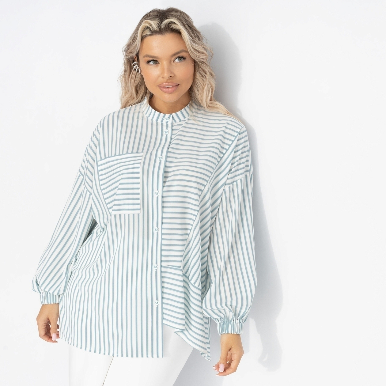 Лучшая в офисе. Состав: 95% п/э, 5% спандекс