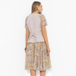 Костюм с юбкой Сияние уверенности ( 2 в 1, бежевый). Состав: 98% п/э, 2% спандекс